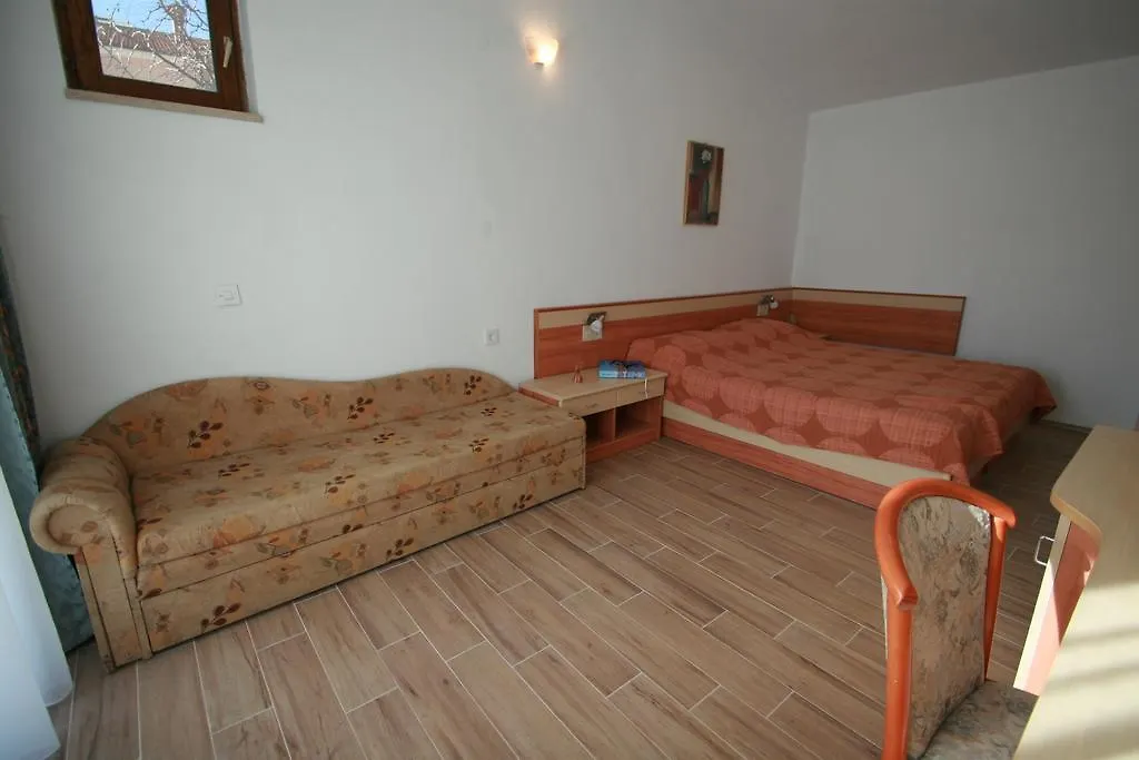 Cukon Holiday Home Medulin 0*,  Croatia