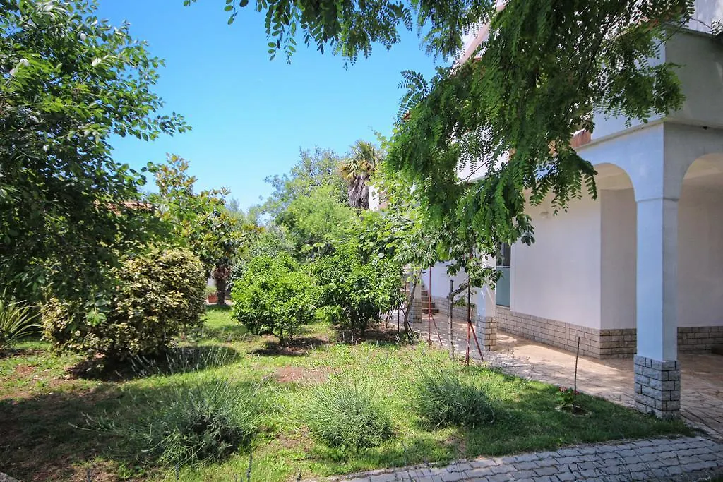 Apartment Cukon Holiday Home Medulin