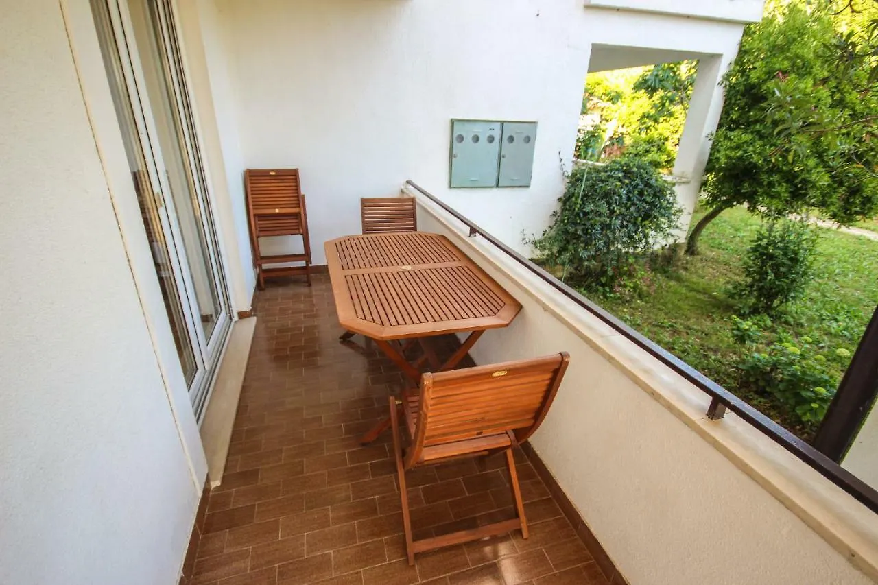 Cukon Holiday Home Medulin 0*,